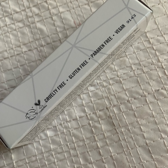 Dose Of Colors Stay Glossy Lipgloss in Tough Cookie BNIB - Picture 12 of 15